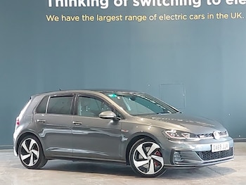 Used Volkswagen Golf 2019 for sale - 79144100: Photo