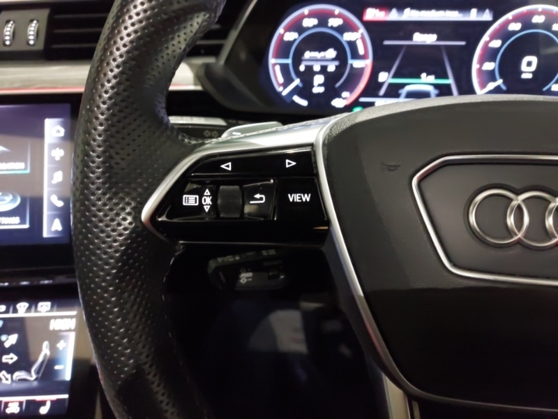 Used Audi e-tron 2022 for sale - 76885336: Photo 10