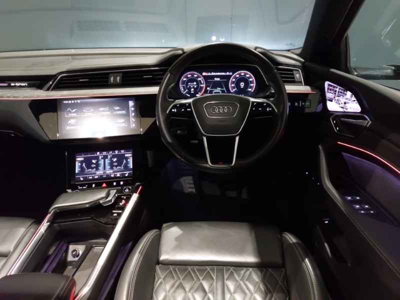 Used Audi e-tron 2022 for sale - 76885336: Photo 7