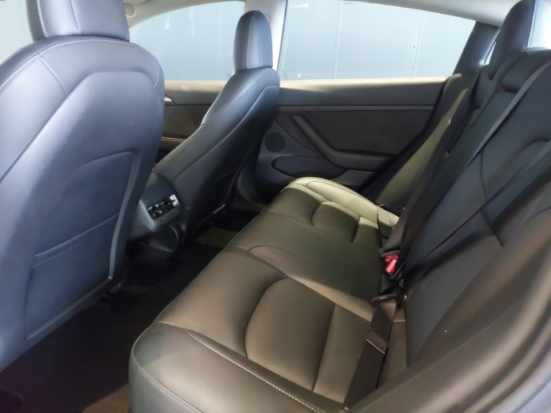 Used Tesla Model 3 2022 for sale - 78065663: Photo 6