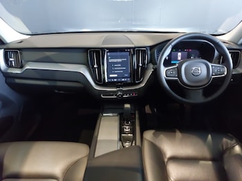 Used Volvo XC60 2023 for sale - 79115877: Photo
