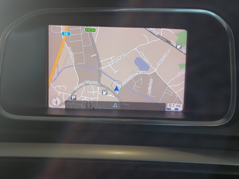 Used Volvo V40 2018 for sale - 77108111: Photo 13