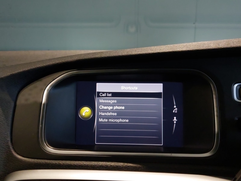 Used Volvo V40 2019 for sale - 76166079: Photo 14