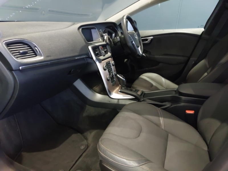 Used Volvo V40 2019 for sale - 76166079: Photo 5