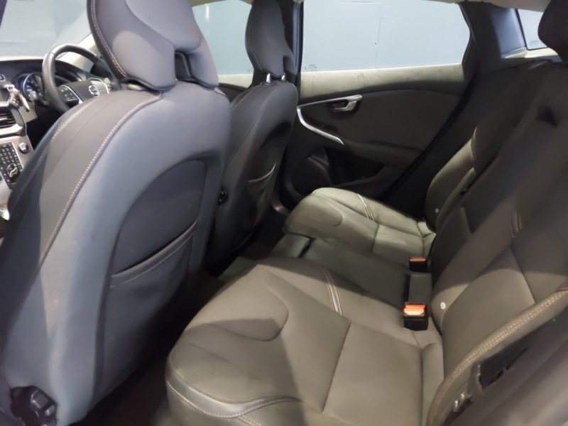 Used Volvo V40 2019 for sale - 76166079: Photo 6