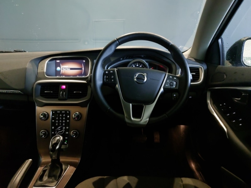 Used Volvo V40 2019 for sale - 76166079: Photo 7