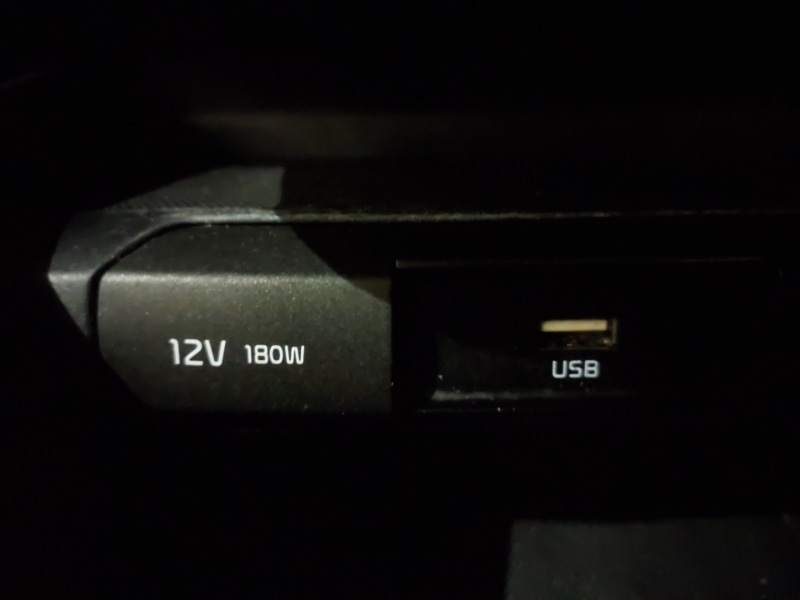 Used Kia Stonic 2022 for sale - 76618995: Photo 16