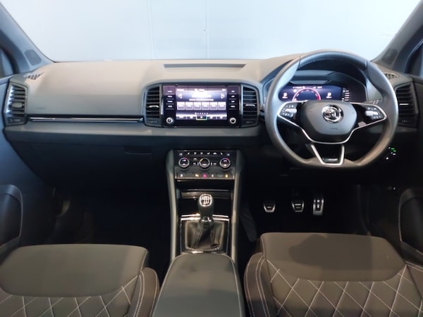 Used Skoda Karoq 2024 for sale - 76187761: Photo 2