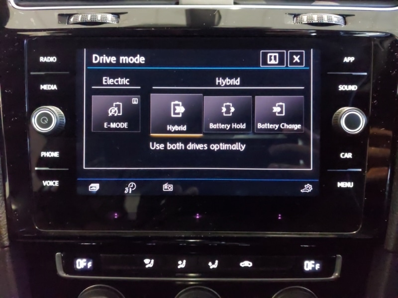 Used Volkswagen Golf 2020 for sale - 76325560: Photo 15