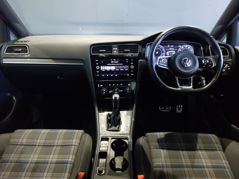 Used Volkswagen Golf 2020 for sale - 76325560: Photo 2