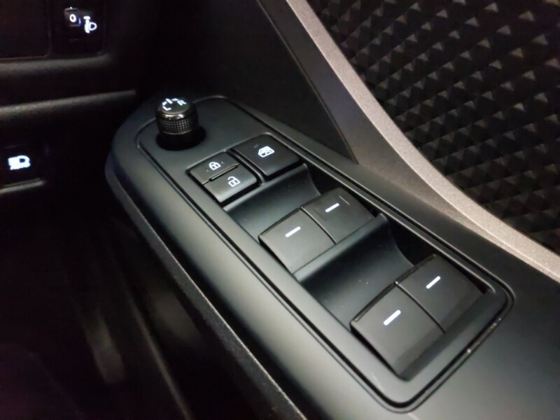 Used Toyota C-HR 2022 for sale - 76071253: Photo 18