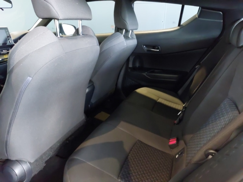 Used Toyota C-HR 2022 for sale - 76071253: Photo 6