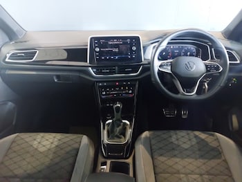 Used Volkswagen T-Roc 2023 for sale - 79425151: Photo