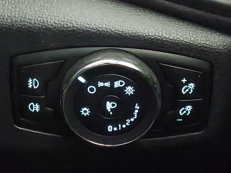 Used Ford Ecosport 2019 for sale - 78114185: Photo 19