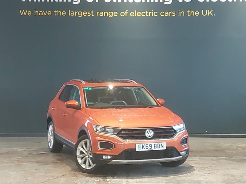 Used Volkswagen T-Roc 2019 for sale - 76815751: Photo 1