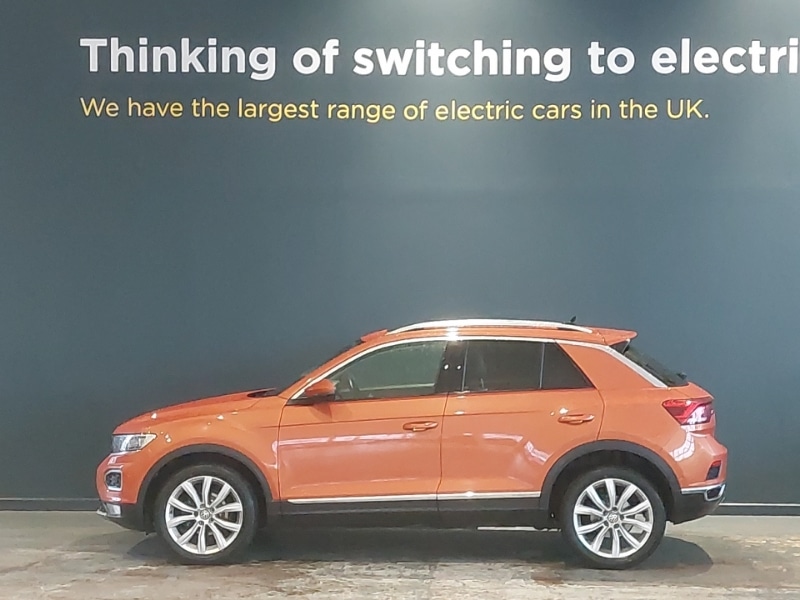 Used Volkswagen T-Roc 2019 for sale - 76815751: Photo 4