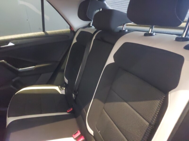 Used Volkswagen T-Roc 2019 for sale - 76815751: Photo 6