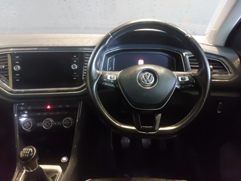 Used Volkswagen T-Roc 2019 for sale - 76815751: Photo 7