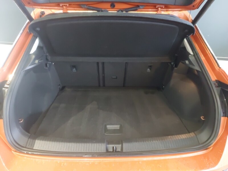 Used Volkswagen T-Roc 2019 for sale - 76815751: Photo 8