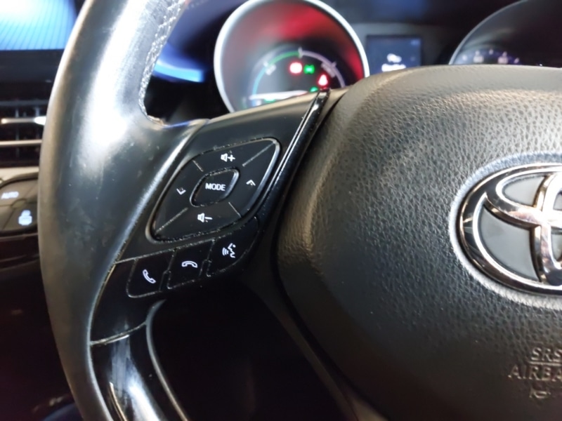 Used Toyota C-HR 2018 for sale - 76450742: Photo 10