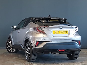 Used Toyota C-HR 2018 for sale - 76450742: Photo