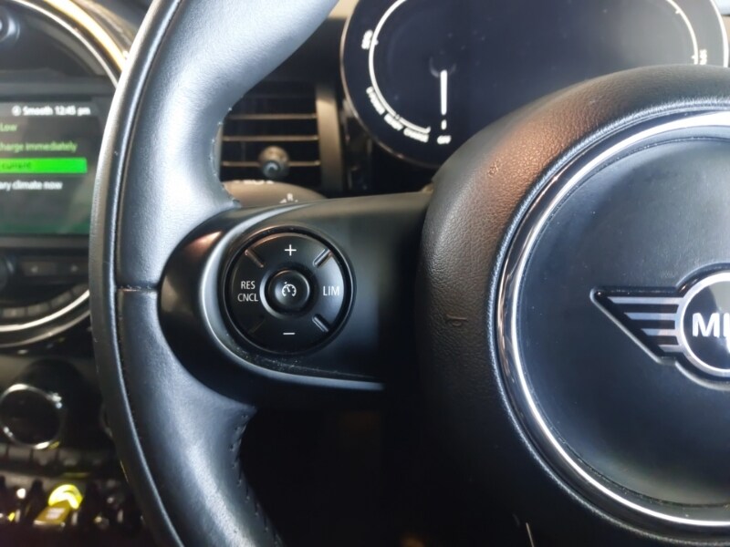 Used MINI Hatch 2021 for sale - 77947509: Photo 10