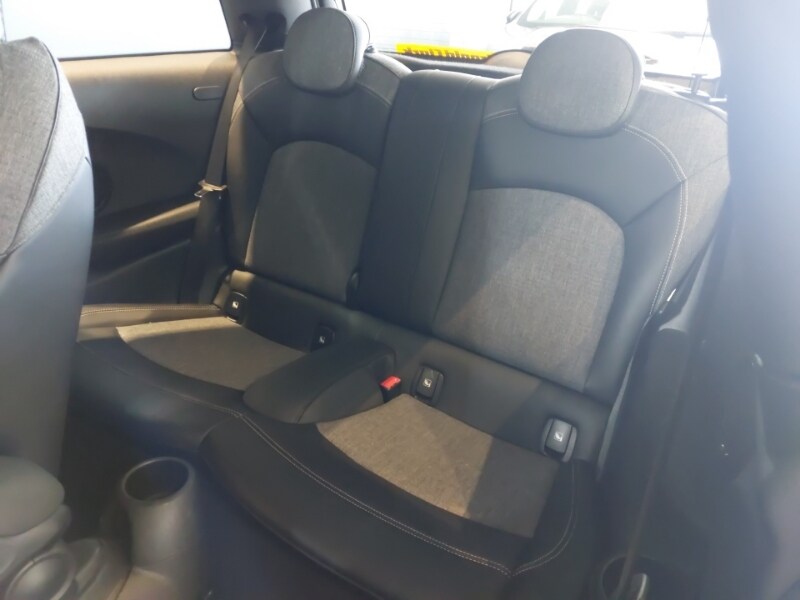 Used MINI Hatch 2021 for sale - 77947509: Photo 6