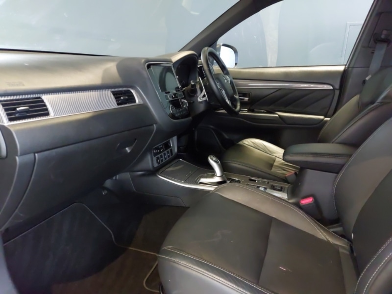 Used Mitsubishi Outlander 2019 for sale - 76506747: Photo 5