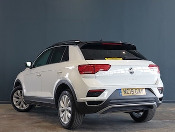 Used Volkswagen T-Roc 2019 for sale - 75550649: Photo