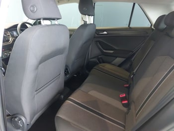 Used Volkswagen T-Roc 2019 for sale - 75550649: Photo