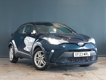 Used Toyota C-HR 2023 for sale - 78647402: Photo
