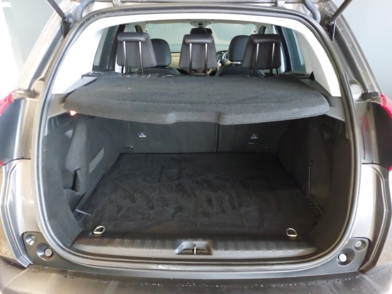 Used Peugeot 2008 2019 for sale - 76414443: Photo 8