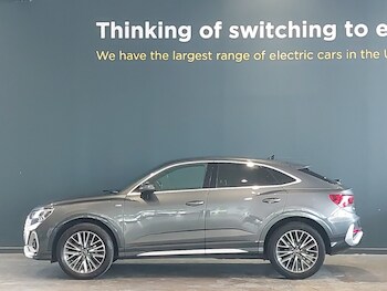 Used Audi Q3 2023 for sale - 78490078: Photo