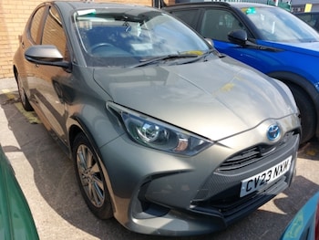 Used Toyota Yaris 2023 for sale - 78455389: Photo