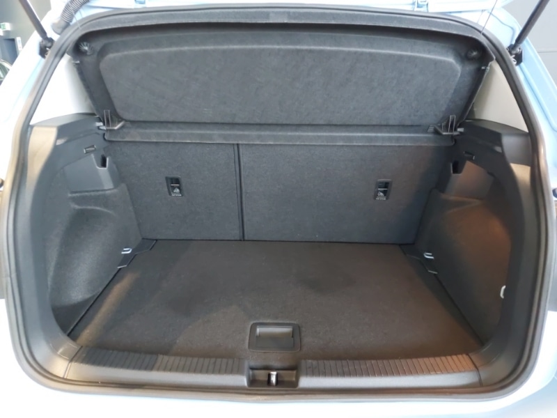 Used Volkswagen T-Cross 2024 for sale - 77234744: Photo 8