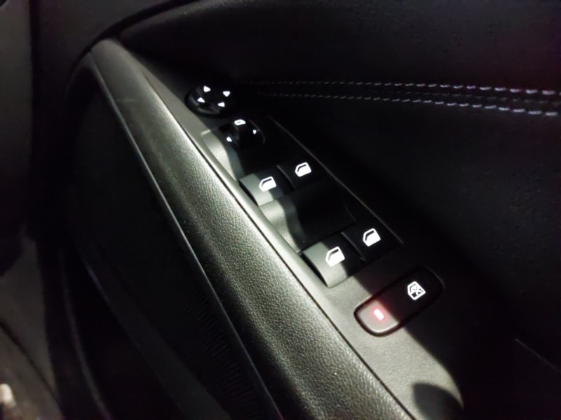 Used Vauxhall Crossland 2022 for sale - 76726379: Photo 19