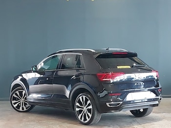 Used Volkswagen T-Roc 2018 for sale - 79223652: Photo