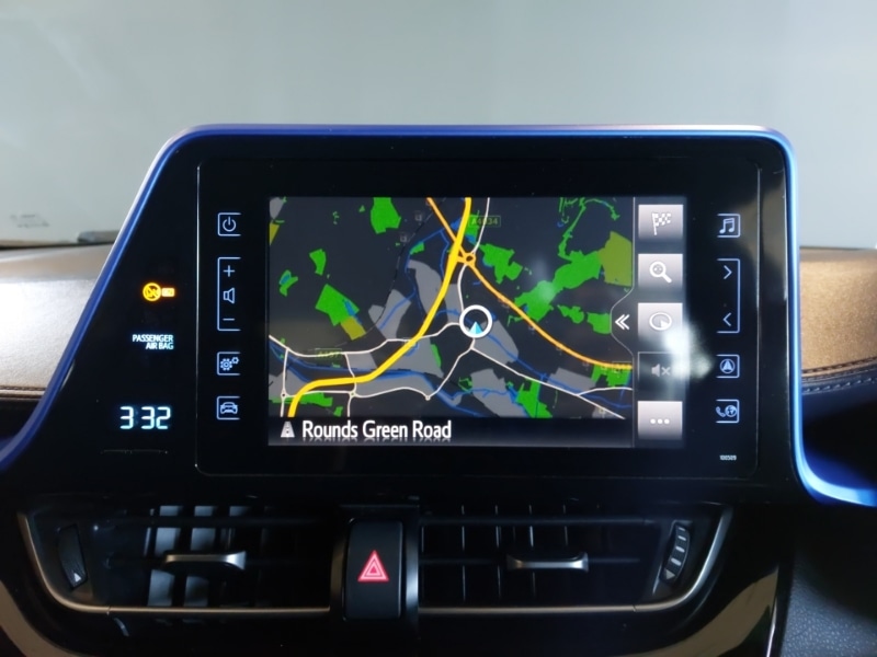 Used Toyota C-HR 2018 for sale - 76403733: Photo 13