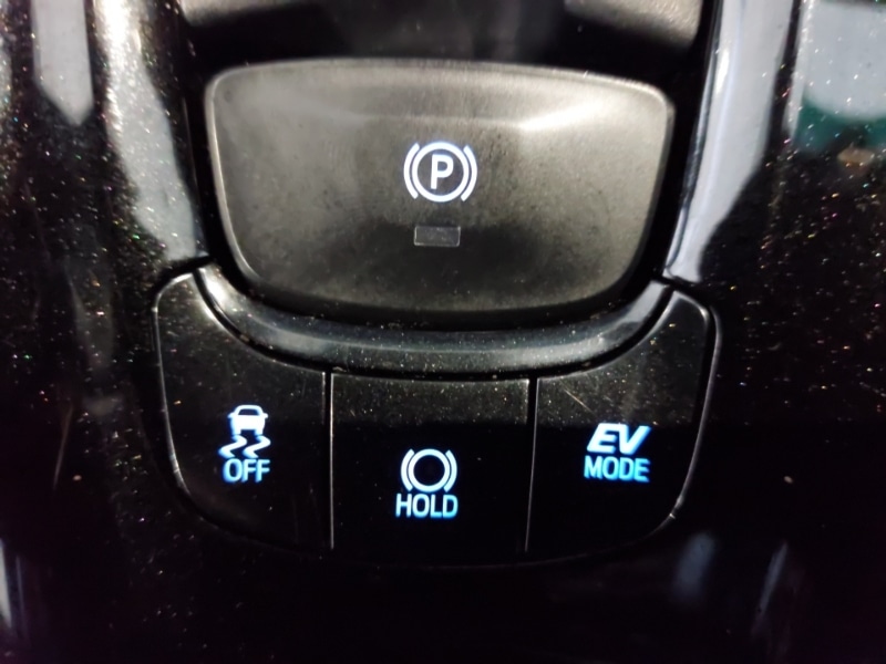 Used Toyota C-HR 2018 for sale - 76403733: Photo 18