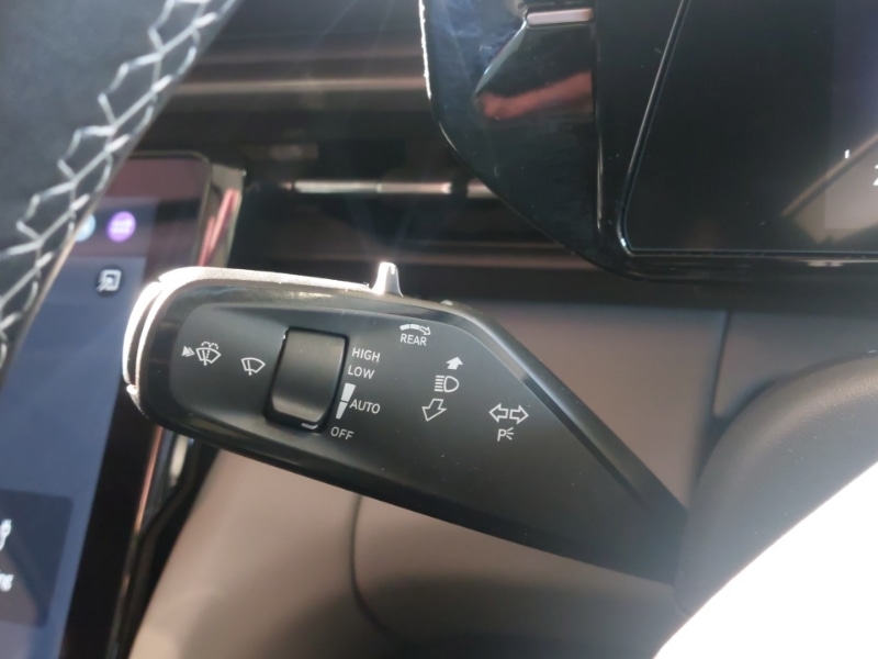 Used Ford Explorer 2025 for sale - 76707771: Photo 17