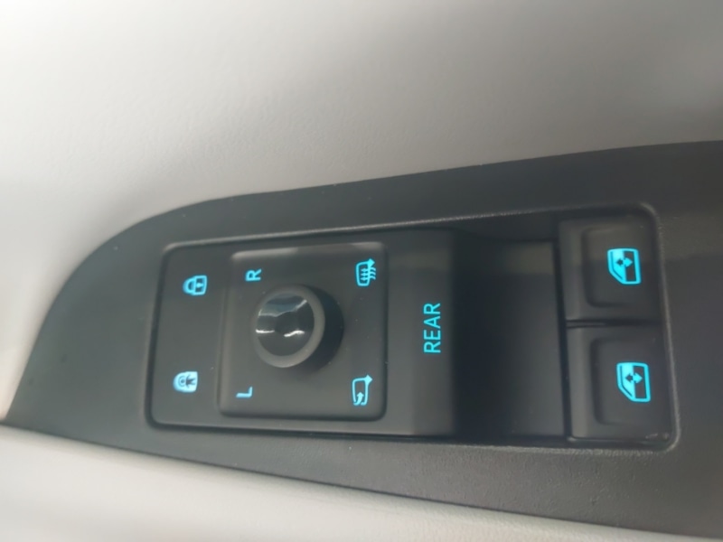 Used Ford Explorer 2025 for sale - 76707771: Photo 19