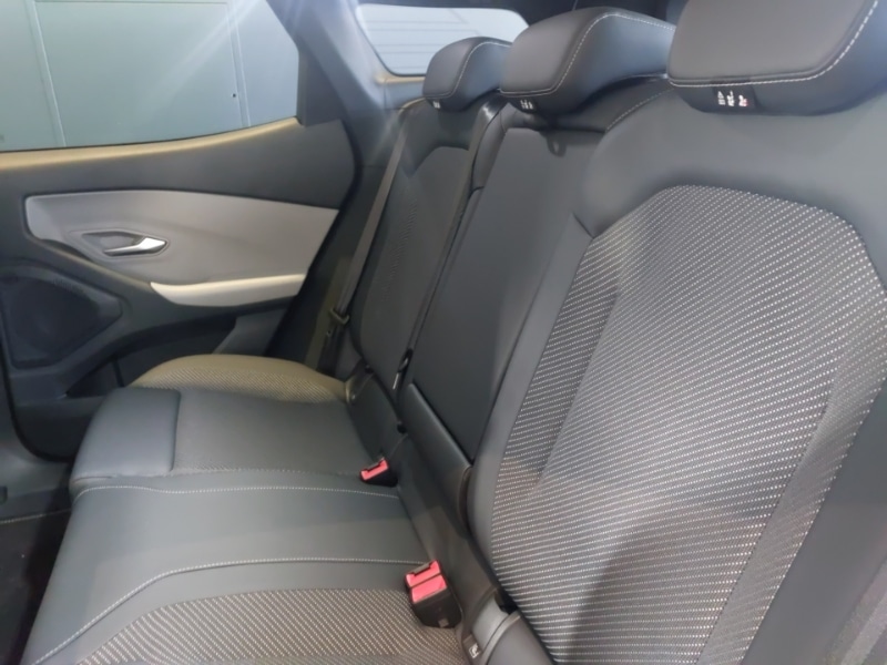 Used Ford Explorer 2025 for sale - 76707771: Photo 6