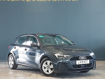 Used Audi A1 2019 for sale - 77663966: Photo
