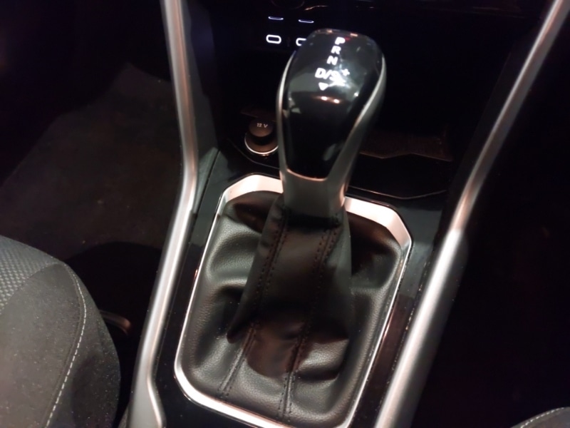 Used Volkswagen T-Roc 2022 for sale - 76771416: Photo 16