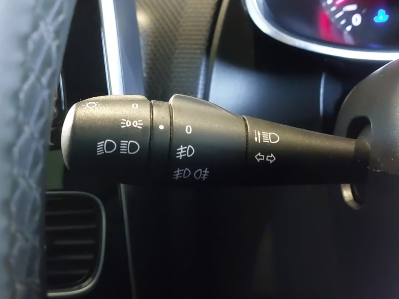 Used Renault Clio 2019 for sale - 76537148: Photo 15