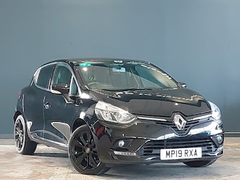 Used Renault Clio 2019 for sale - 76537148: Photo