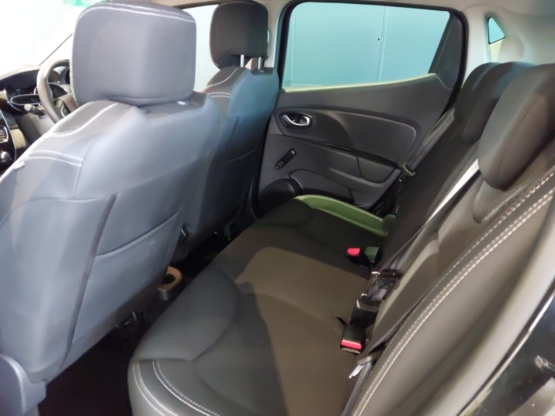 Used Renault Clio 2019 for sale - 76537148: Photo 6