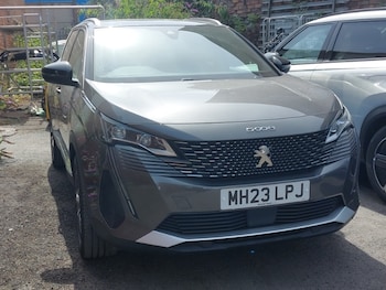 Used Peugeot 5008 2023 for sale - 79481107: Photo