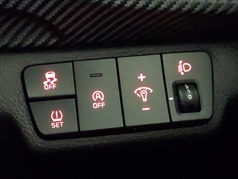 Used Kia Stonic 2022 for sale - 76533177: Photo 18