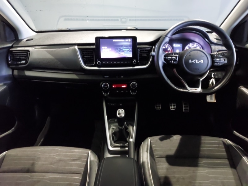 Used Kia Stonic 2022 for sale - 76533177: Photo 2